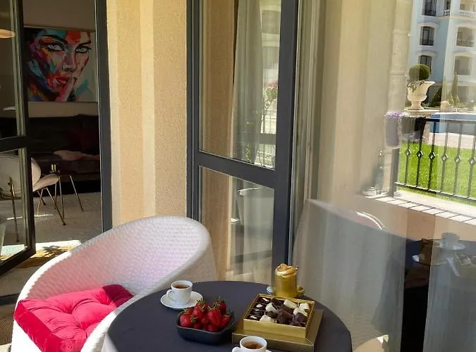 Apartment Les Faberges In Carpe Vita Varna